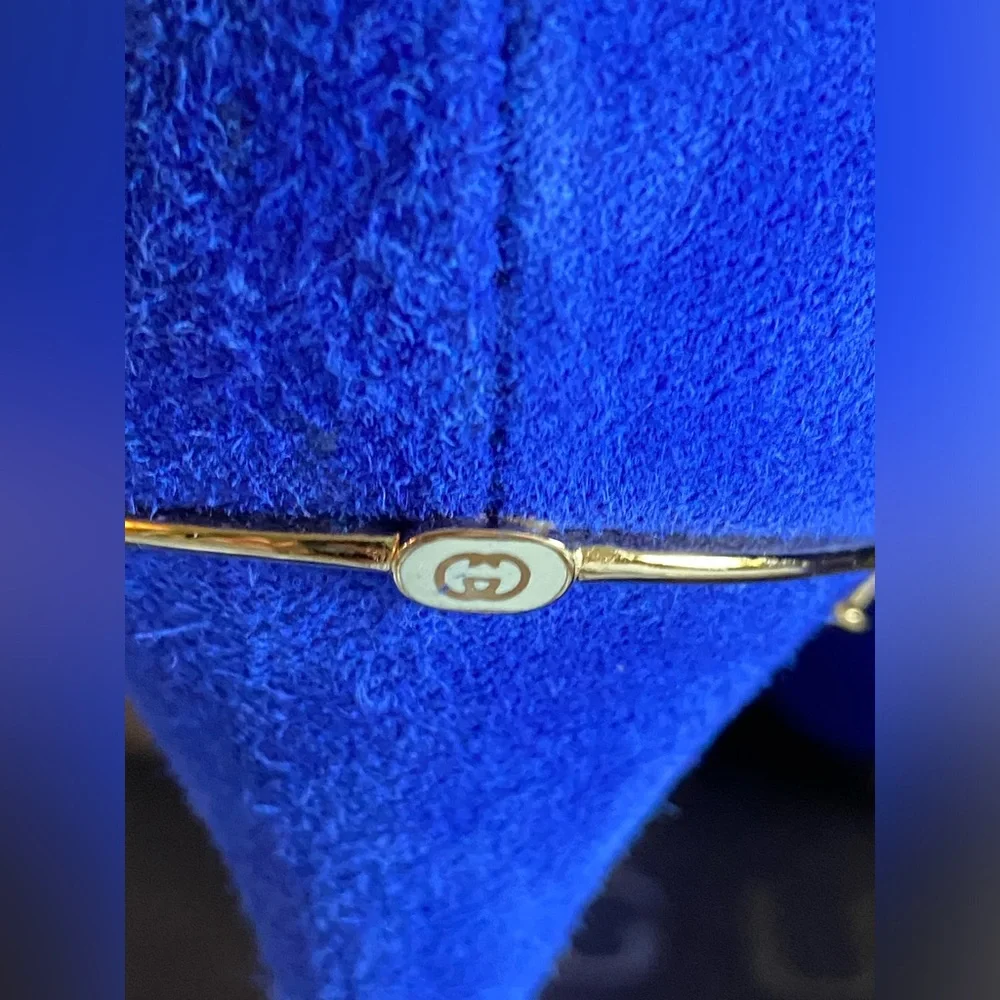 GUCCI Suede Pumps Size 38 - Picture 12 of 17
